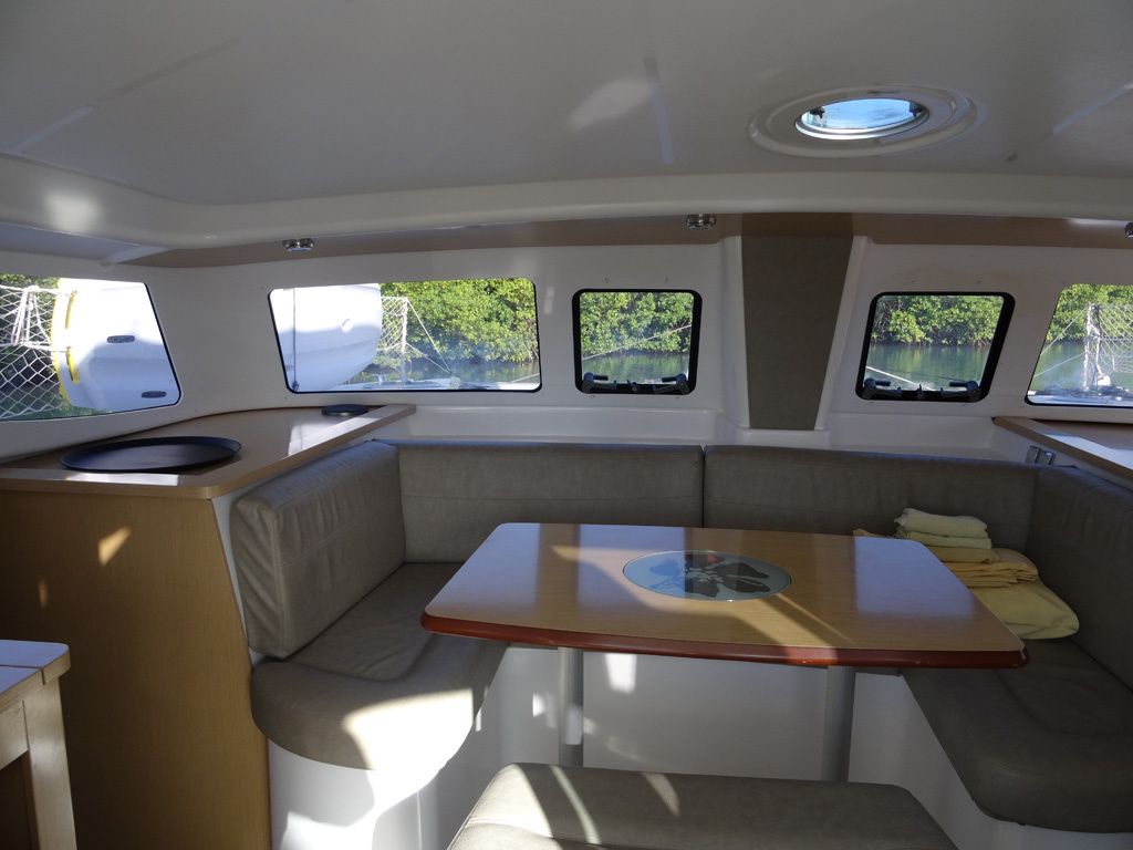 Fountaine Pajot Mahe 36 | Patchanka