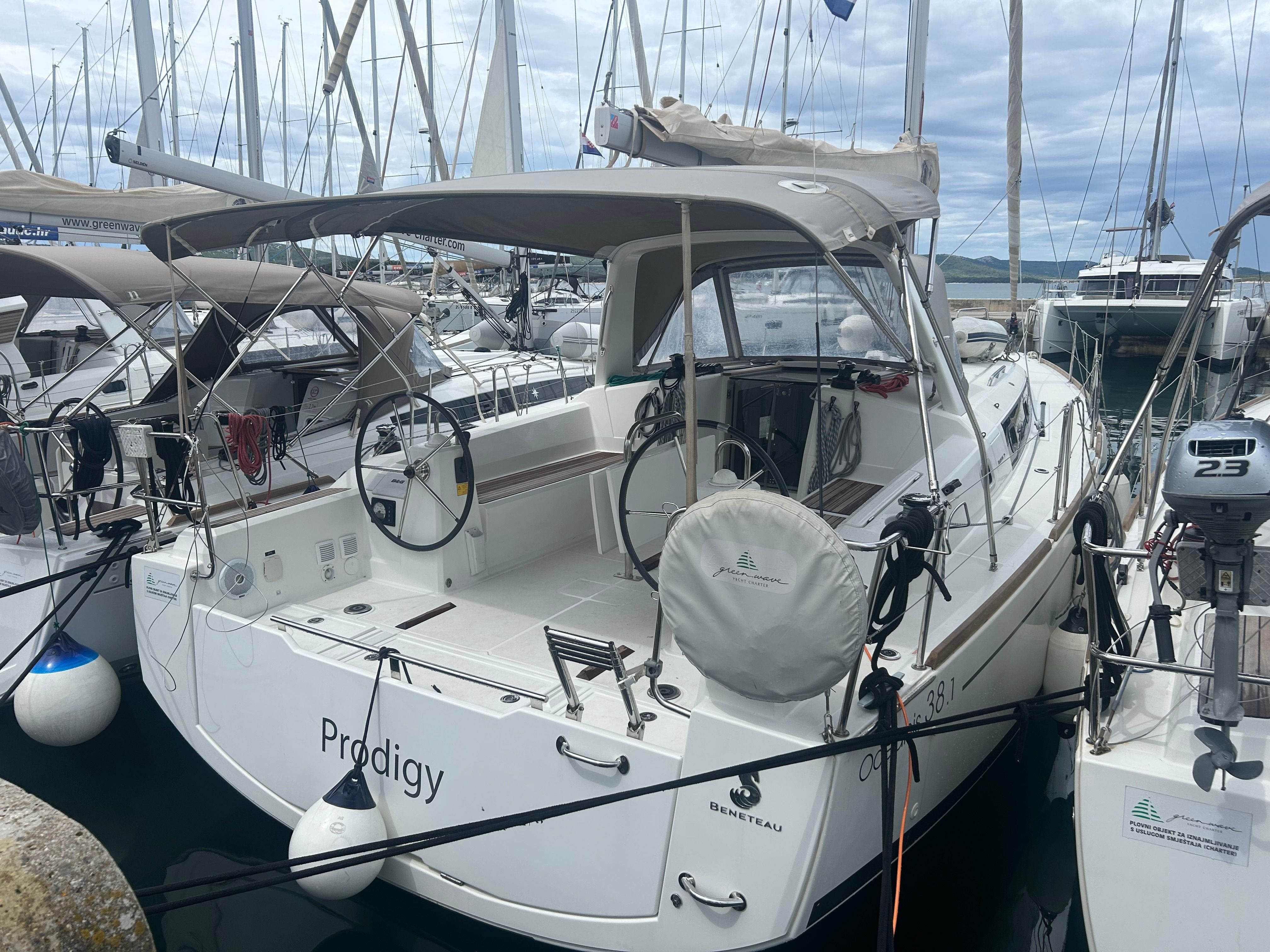 Beneteau Oceanis 38.1 | Prodigy