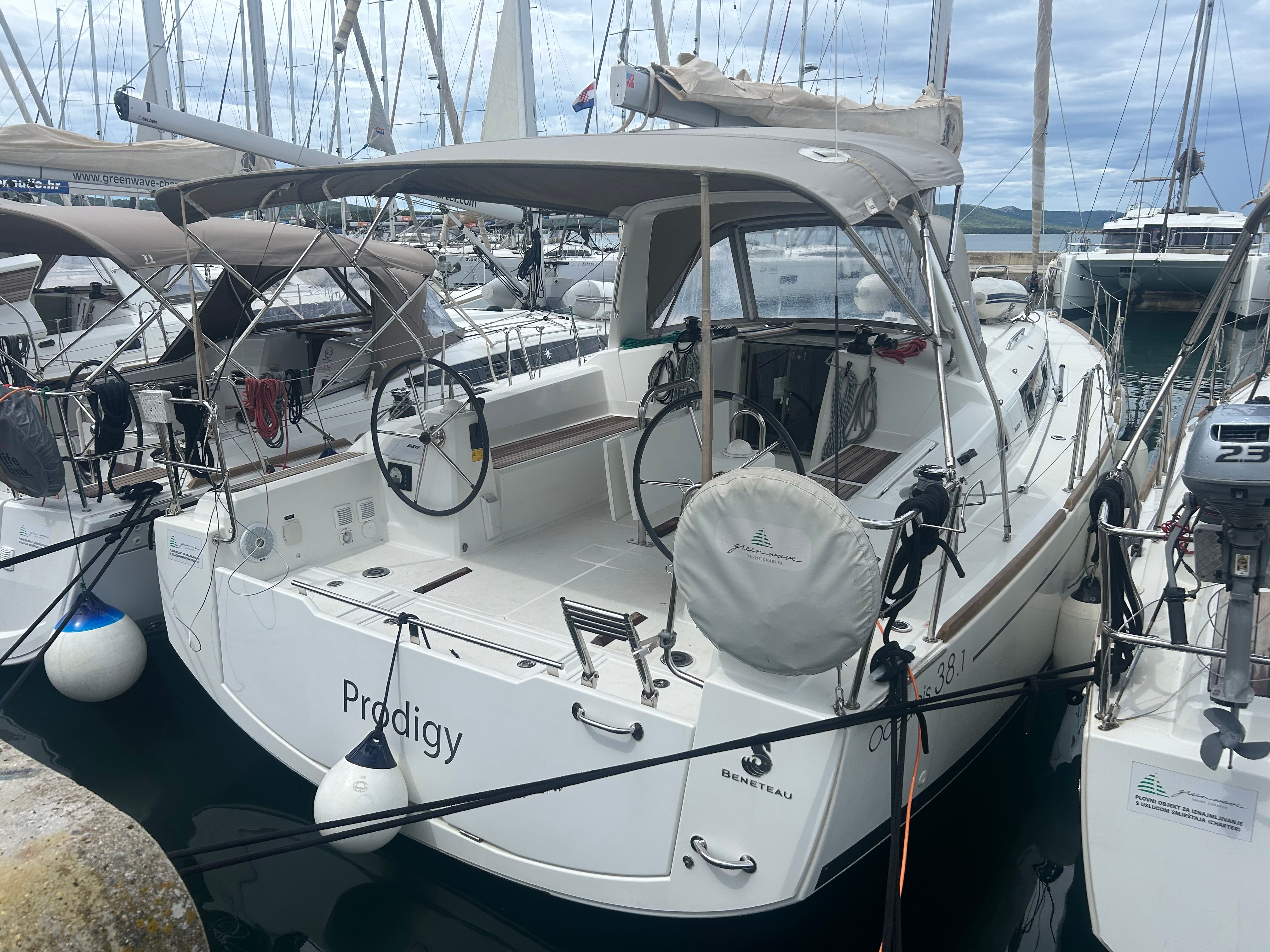 Beneteau Oceanis 38.1 | Prodigy