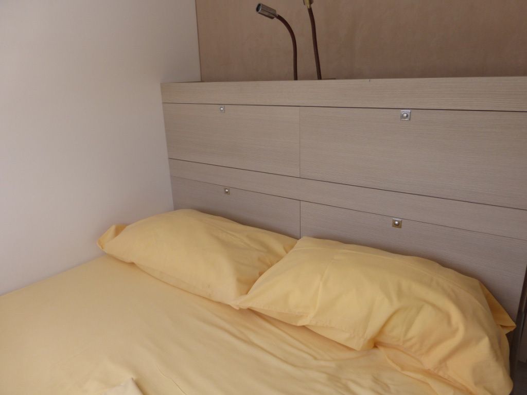 Neel 45 | Quarterback