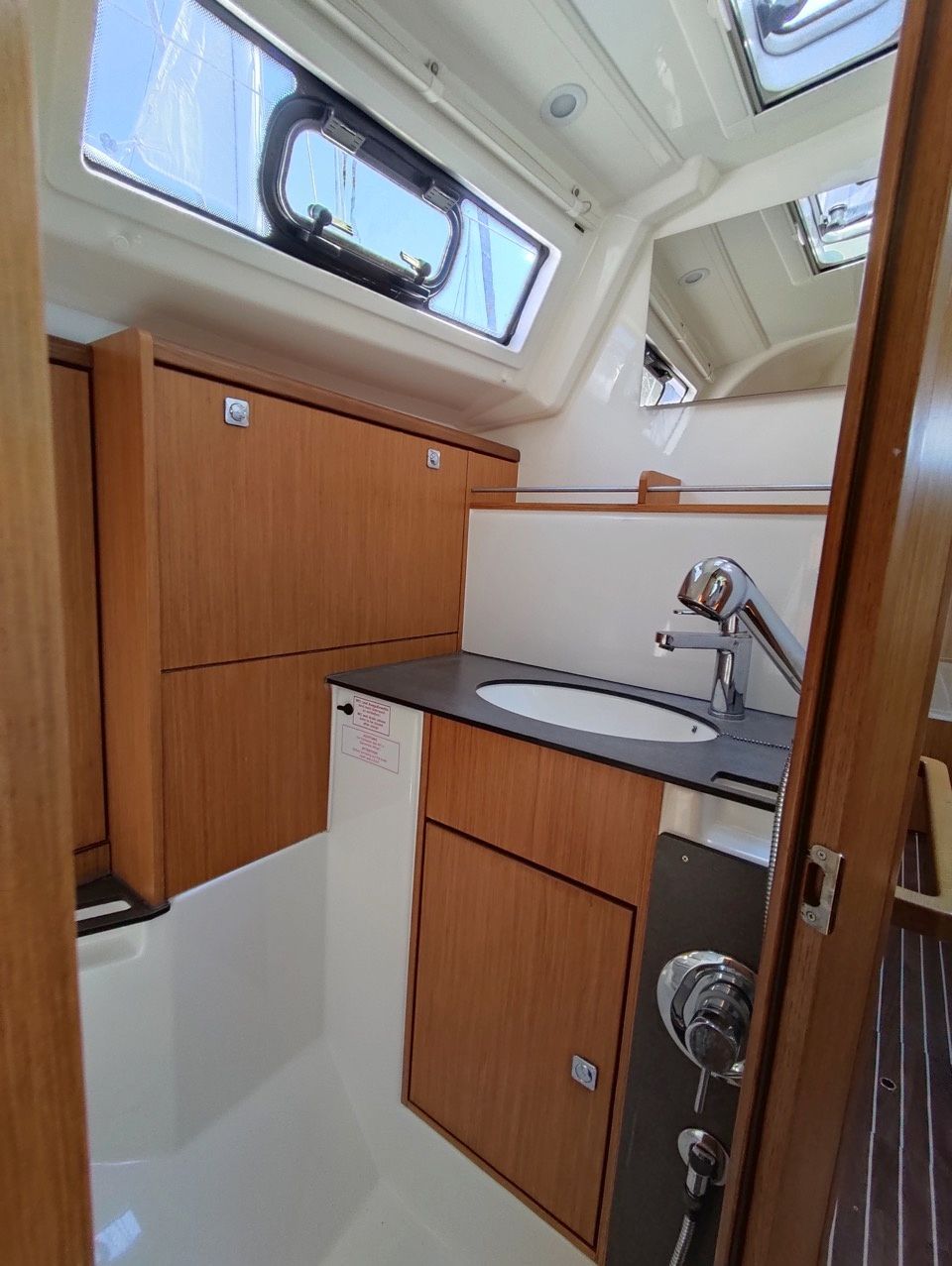 Bavaria Cruiser 37 | Andrelli