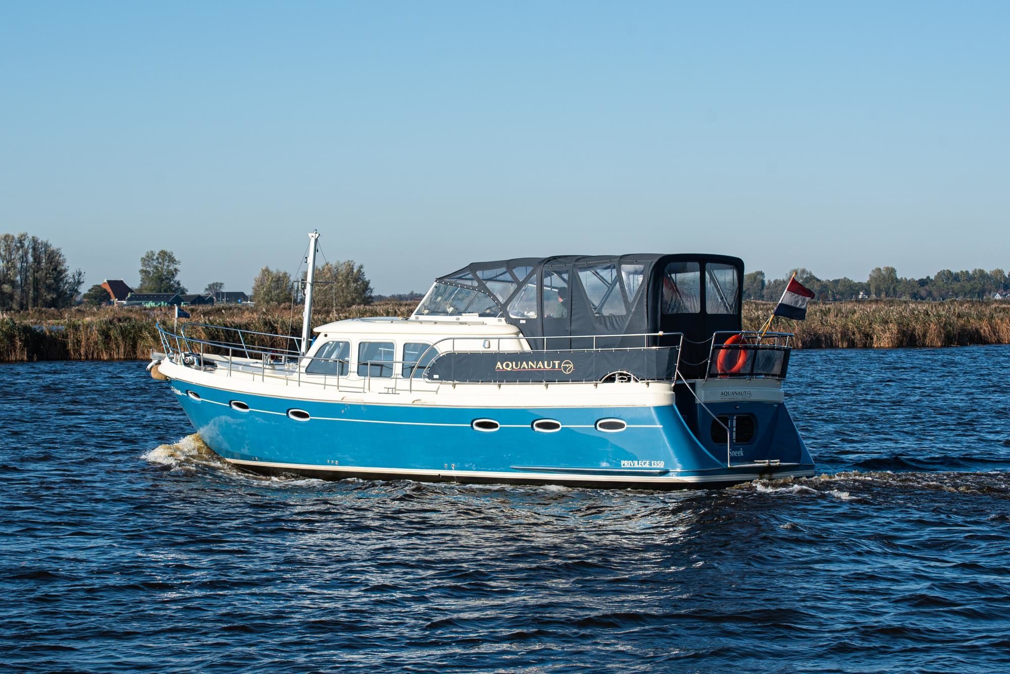 Privilege 1350 | Triton