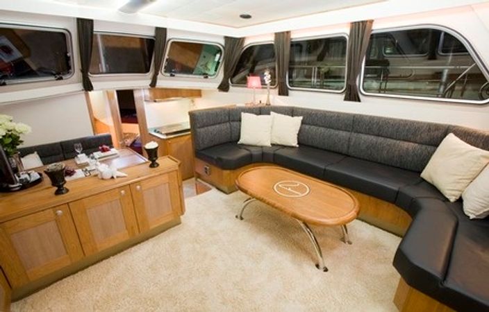 Privilege 1350 | Triton