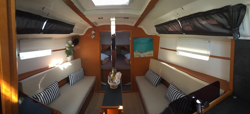 Jeanneau Sun Odyssey 349 | Bliss