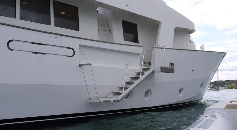 Navetta 85 | Shika Kamata