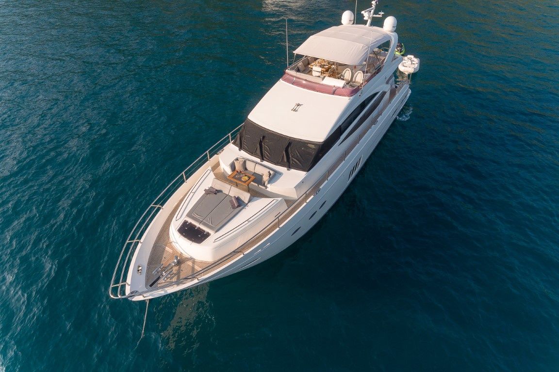 Princess 72 F | Champion