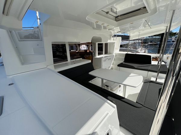 Lagoon 450 F | Somewhere