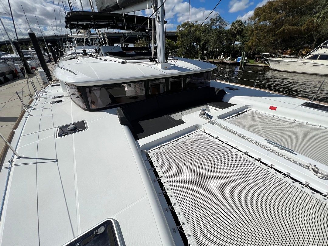 Lagoon 450 F | Somewhere