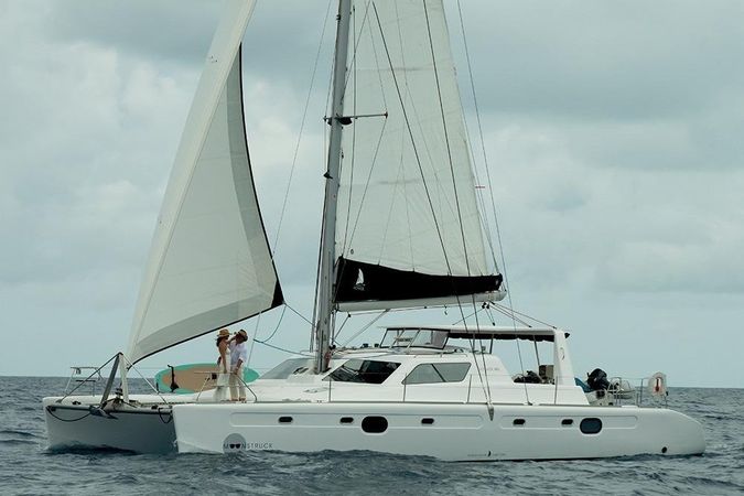 Voyage 480 | Moonstruck