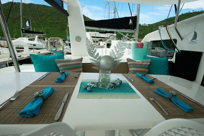 Voyage 480 | Moonstruck