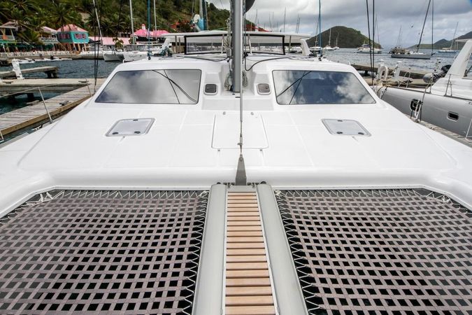 Voyage 480 | Moonstruck