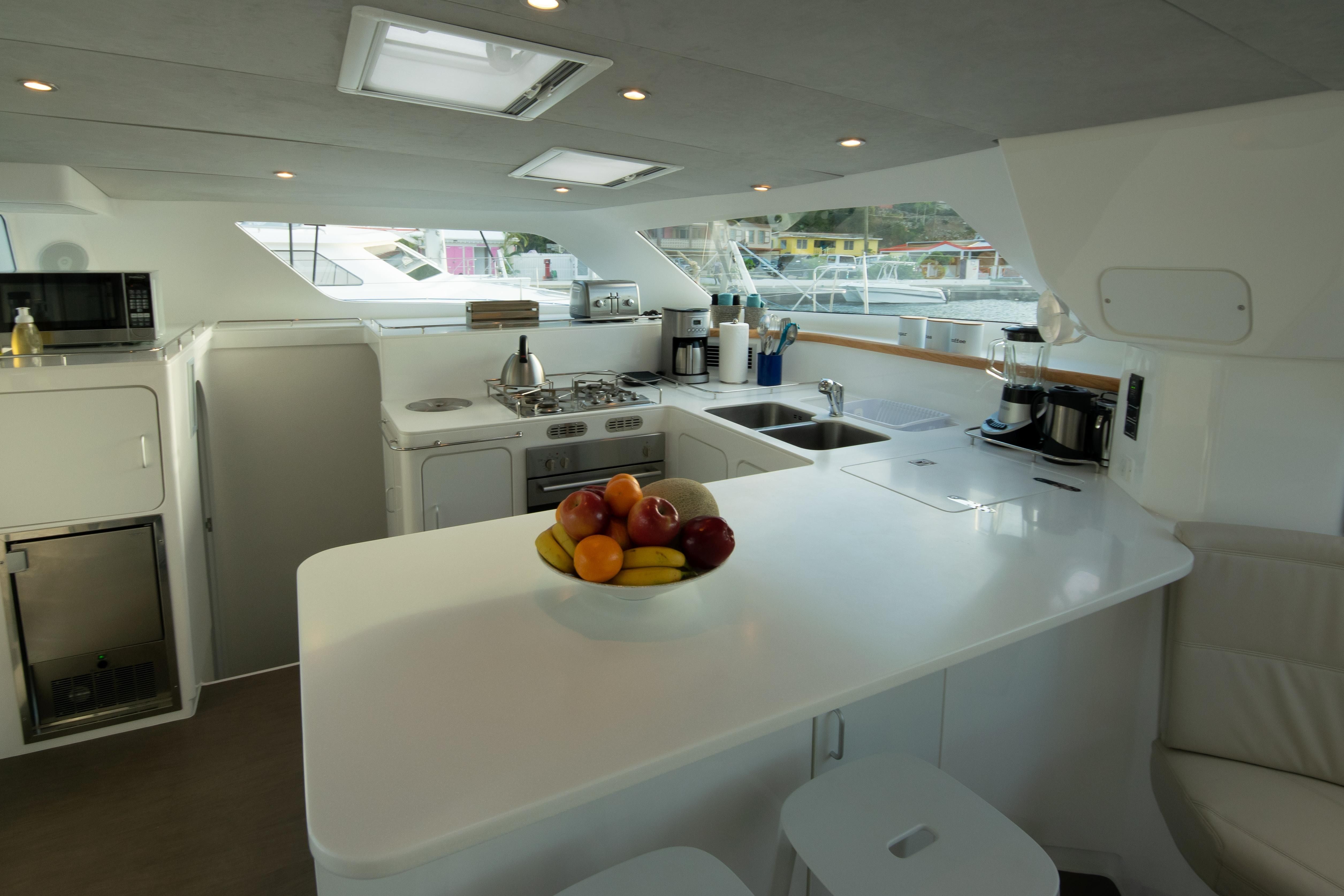 Voyage 480 | Moonstruck