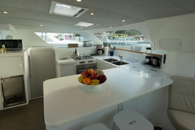 Voyage 480 | Moonstruck