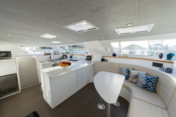 Voyage 480 | Moonstruck