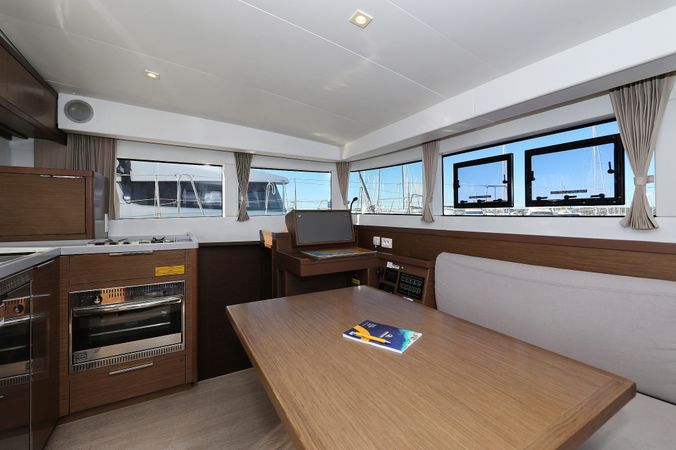 Lagoon 40 | Wild Cat