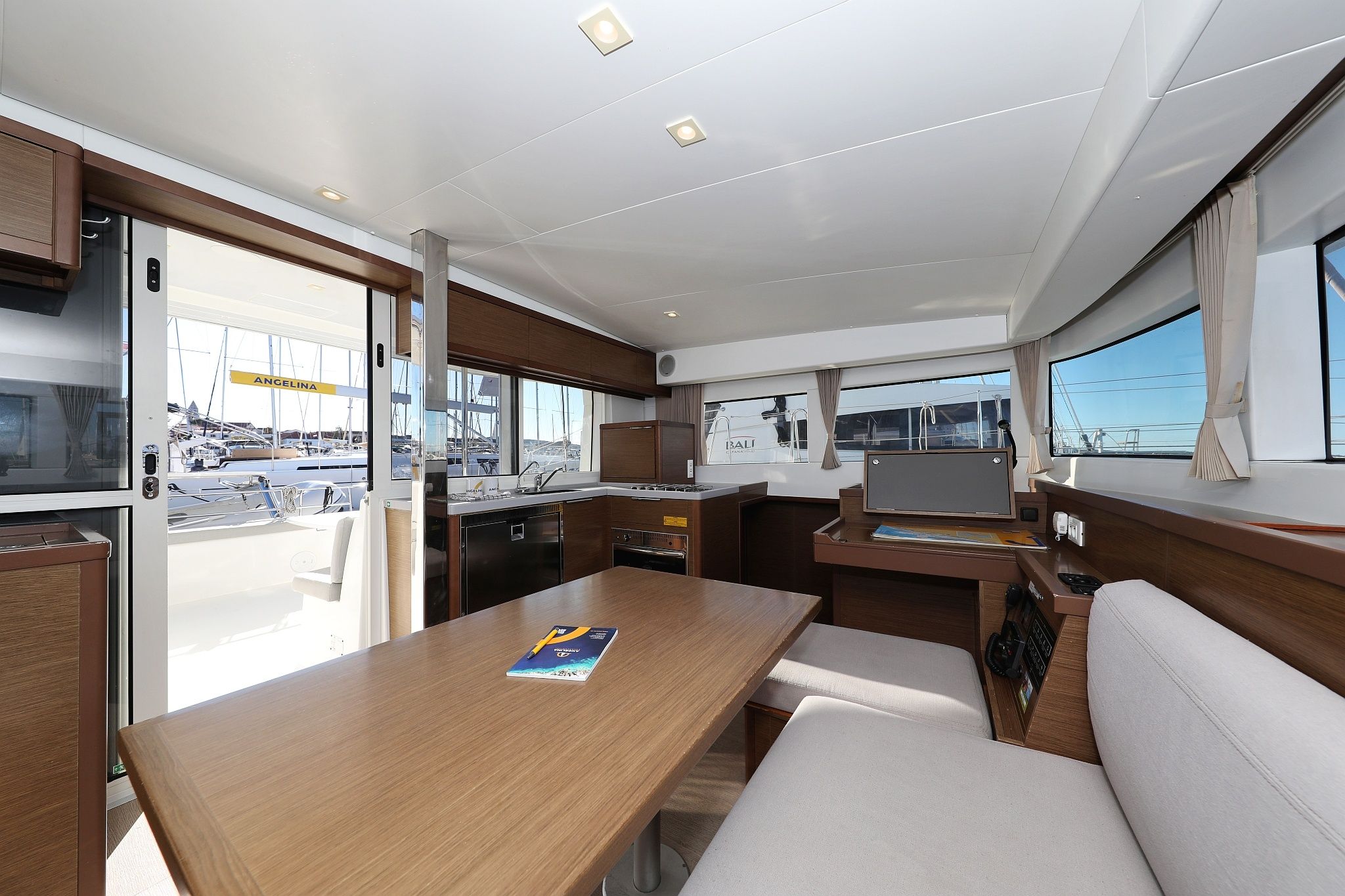 Lagoon 40 | Wild Cat