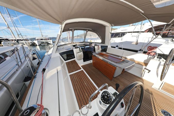 Beneteau Oceanis 45 | Barbarella 2
