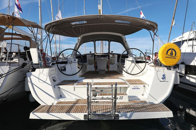 Beneteau Oceanis 45 | Barbarella 2