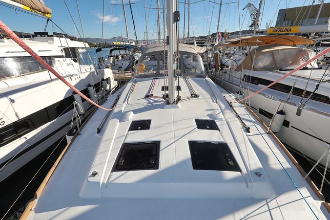Beneteau Oceanis 45 | Barbarella 2