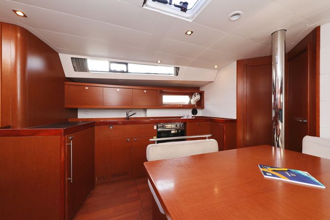 Beneteau Oceanis 45 | Barbarella 2