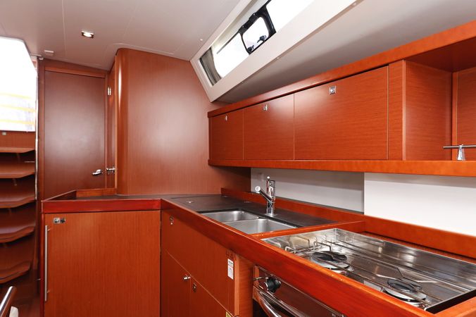 Beneteau Oceanis 45 | Barbarella 2