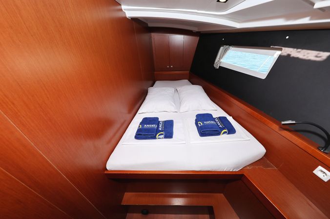 Beneteau Oceanis 45 | Barbarella 2