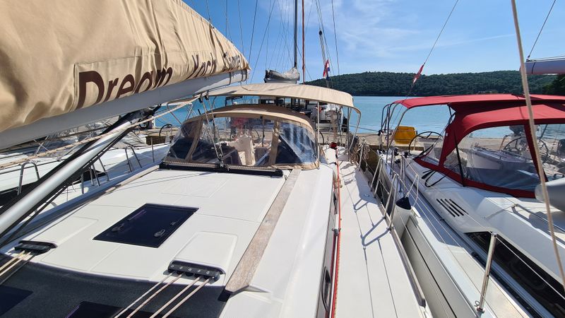 Dufour 460 GL | Beyond 1