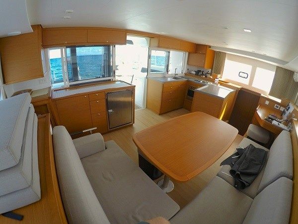 Lagoon 450 F | Take It Easy