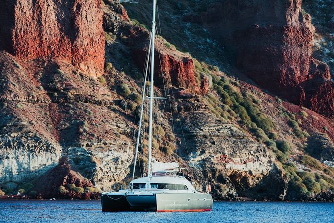 Lagoon 380 S2 | Armenaki