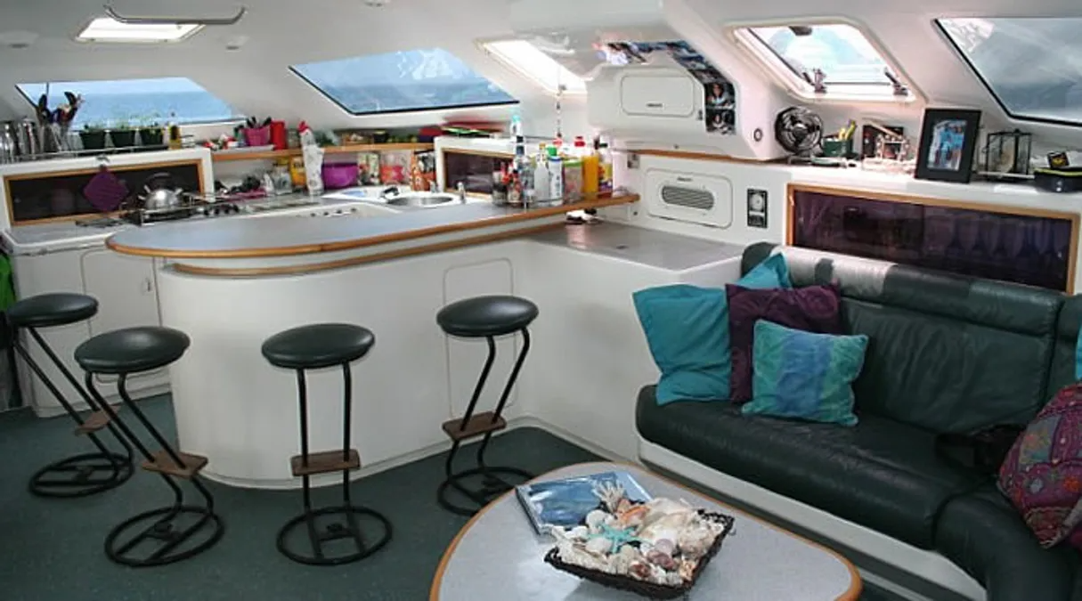 Voyage 500 | Walkabout