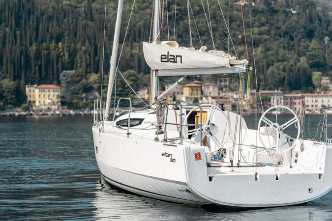 Elan 320 | Optimus