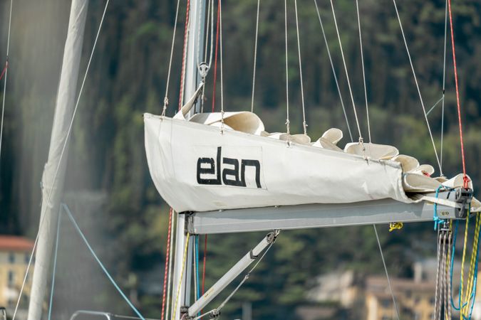 Elan 320 | Optimus