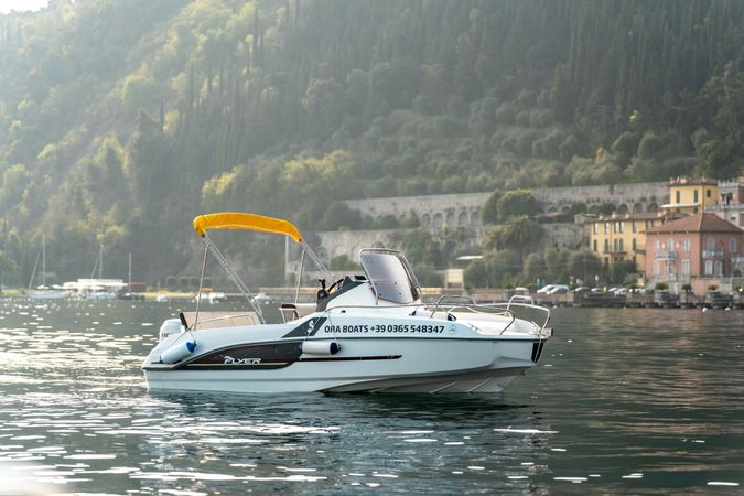 Beneteau Flyer 5.5 | Sun Deck Uno