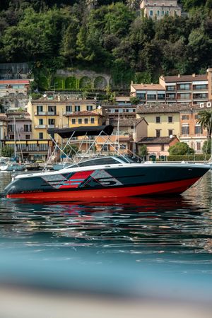 Four Winns 210 RS | Horizon