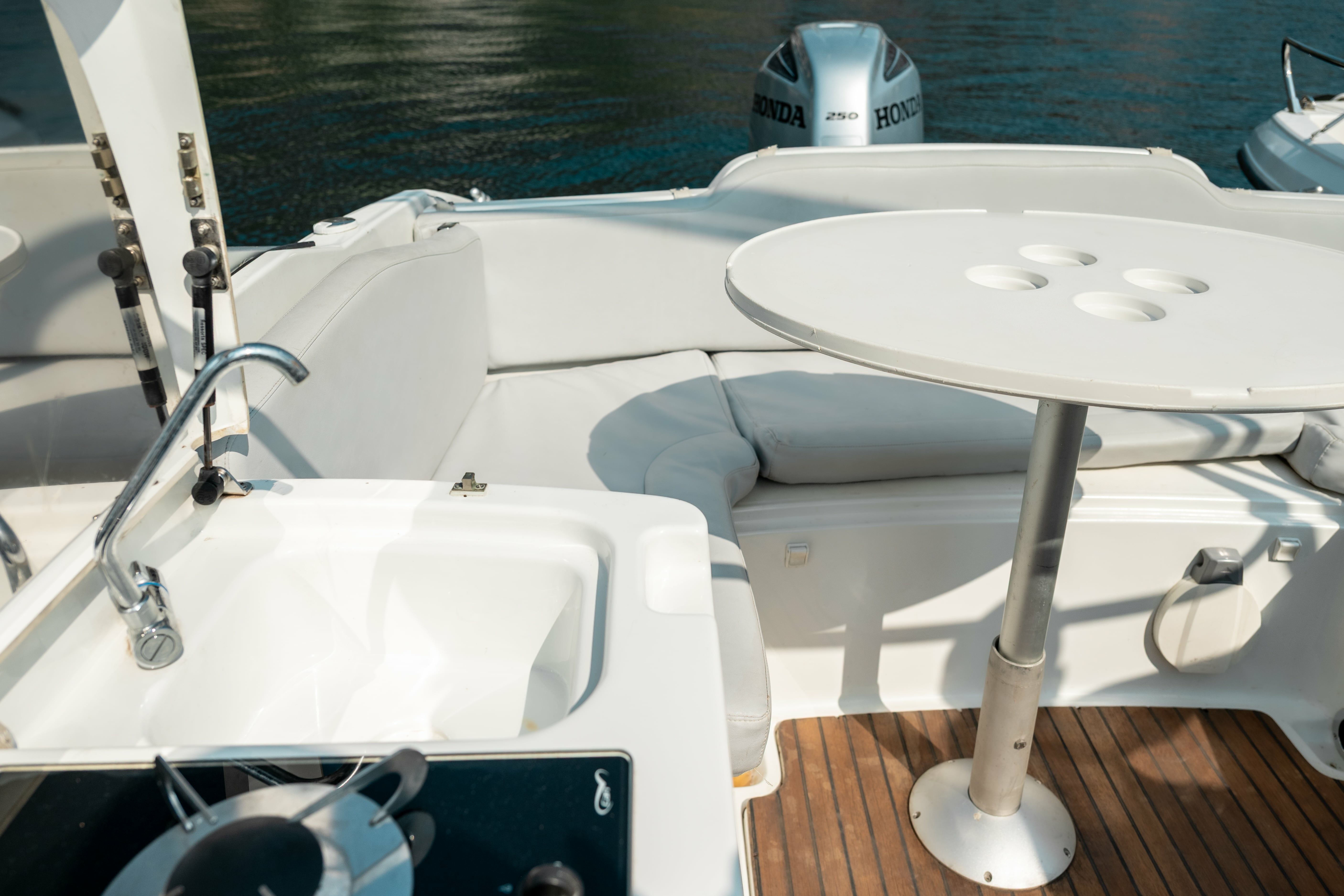 Beneteau Flyer 750 | Cabrio
