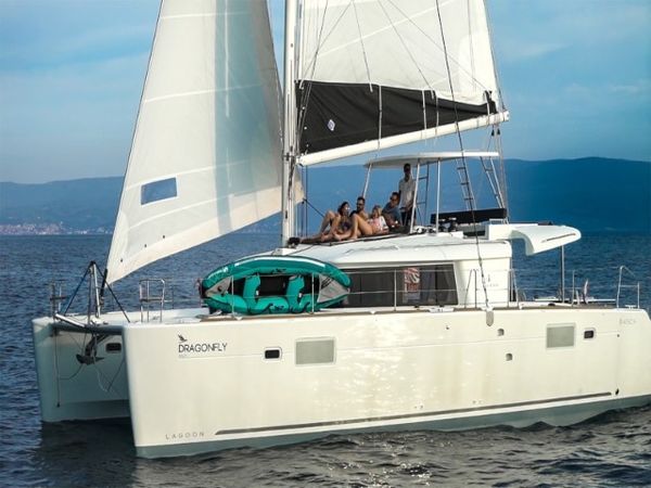 Lagoon 450 F | Dragonfly