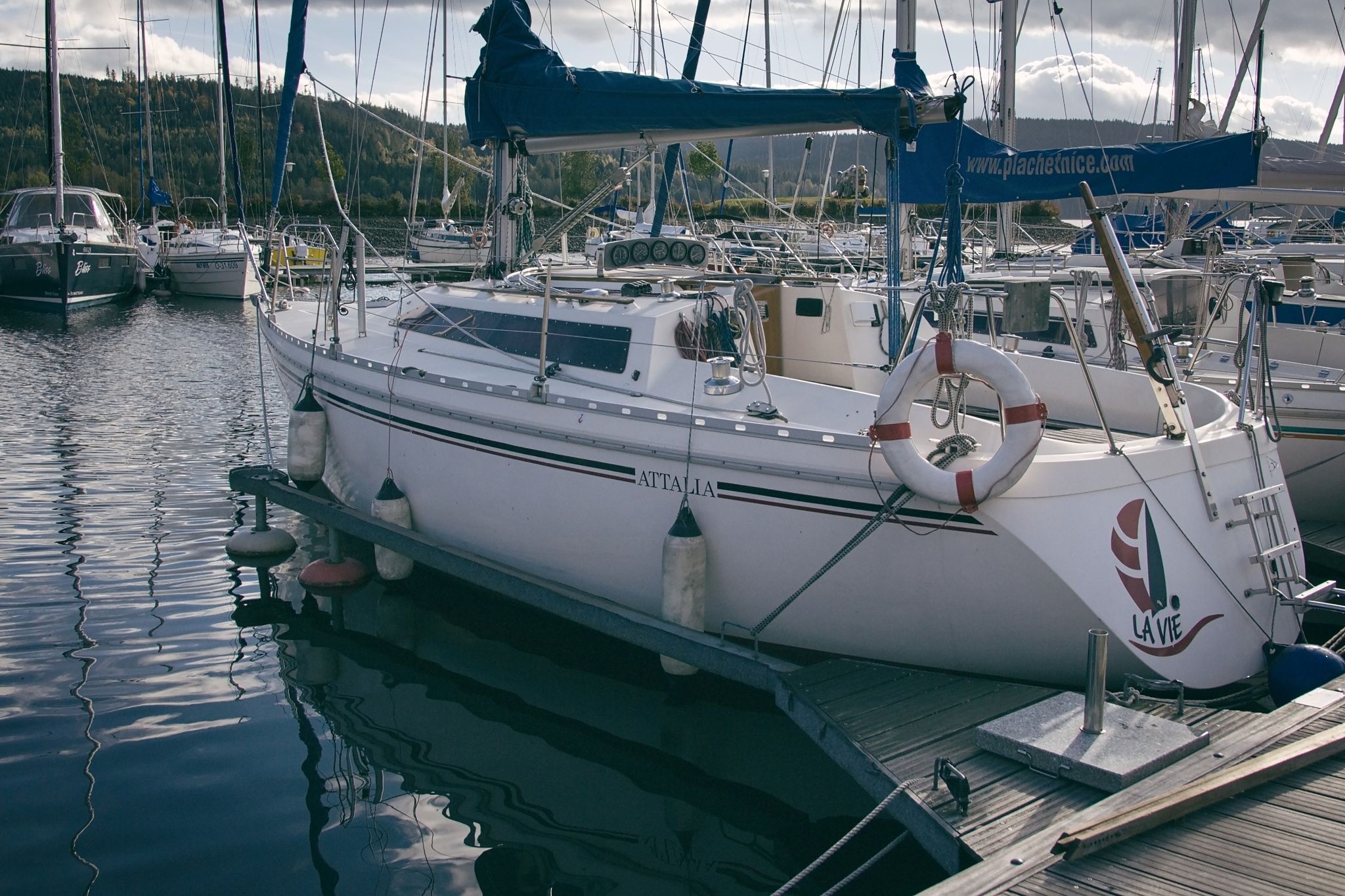 Jeanneau Attalia 32 | La Vie