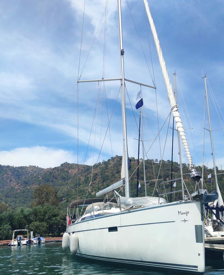 Bavaria Cruiser 51 | Mango