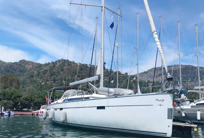 Bavaria Cruiser 51 | Mango