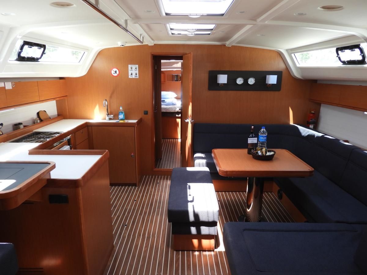 Bavaria Cruiser 51 | Mango