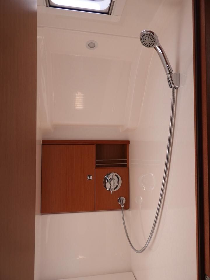 Bavaria Cruiser 51 | Mango