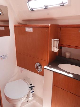 Bavaria Cruiser 51 | Mango