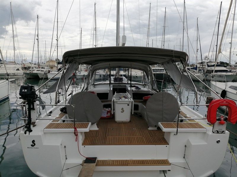Beneteau Oceanis 51.1 | Shine