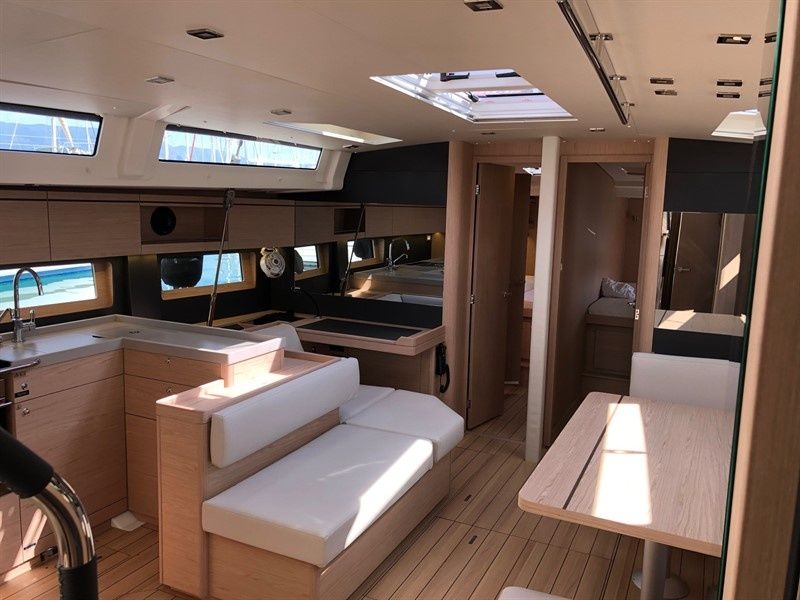 Beneteau Oceanis 51.1 | Shine