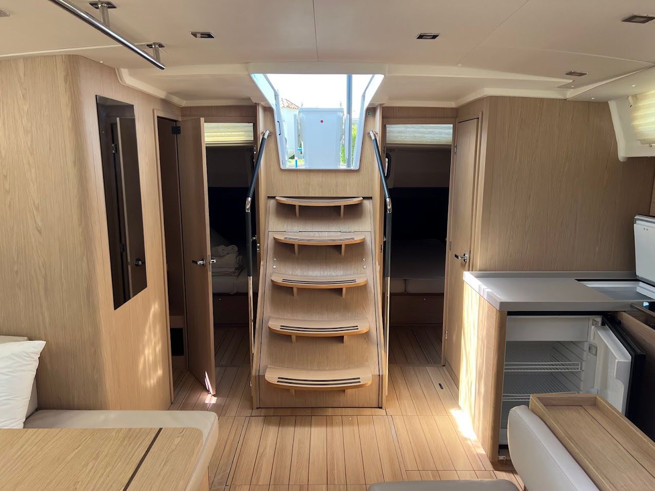 Beneteau Oceanis 51.1 | Shine