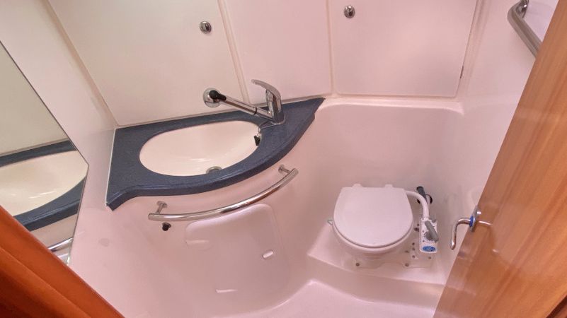 Bavaria Cruiser 46 | Caru