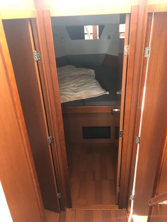 Beneteau Swift Trawler 34 | Blue Sky