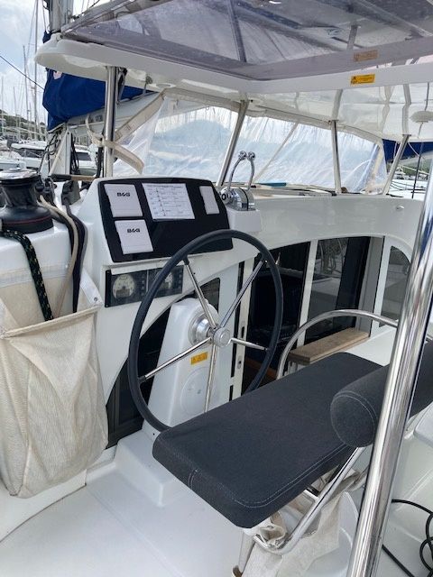 Lagoon 380 S2 | Oscar 3