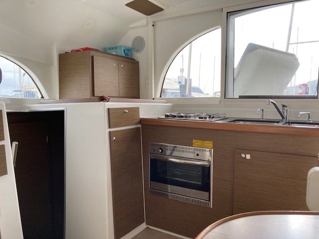 Lagoon 380 S2 | Oscar 3