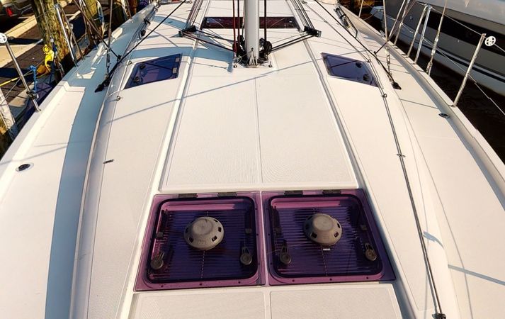 Jeanneau Sun Odyssey 440 | Summer Salt